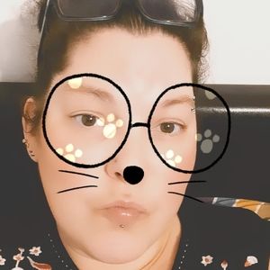 Meet your Posher, Annie